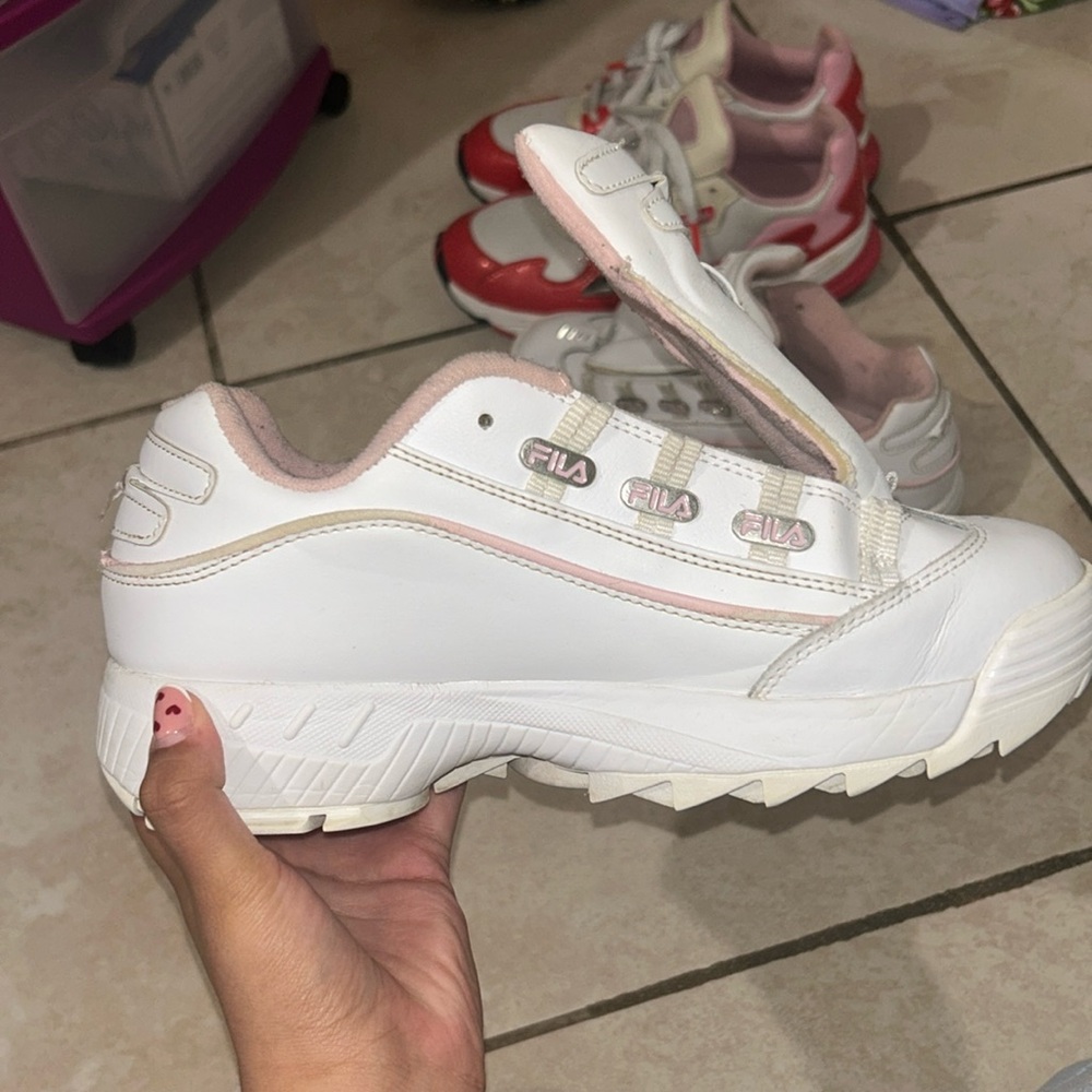 FILA Shoes - Size 9 (USA) - White with Pink & Silver Details